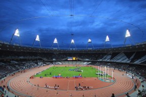 体育-费德勒五连胜势不可挡，西班牙队逆境挑战极限